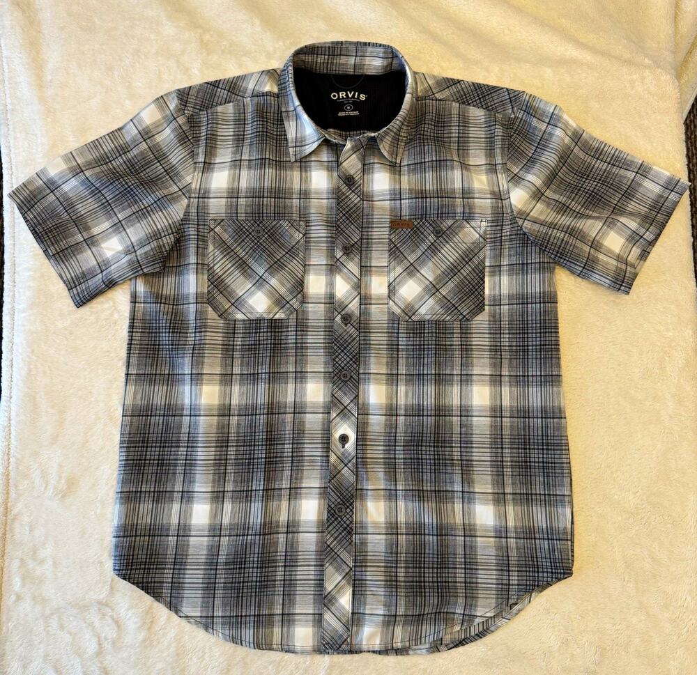 Orvis Classic Collection Men's M Regular Gray Plaid Short Sleeve Button-Up